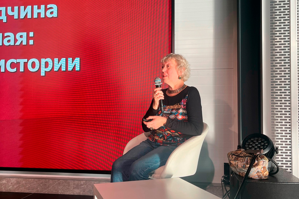 Увеличить Преподаватель НИУ «БелГУ» провела открытую лекцию об истории региональных СМИ