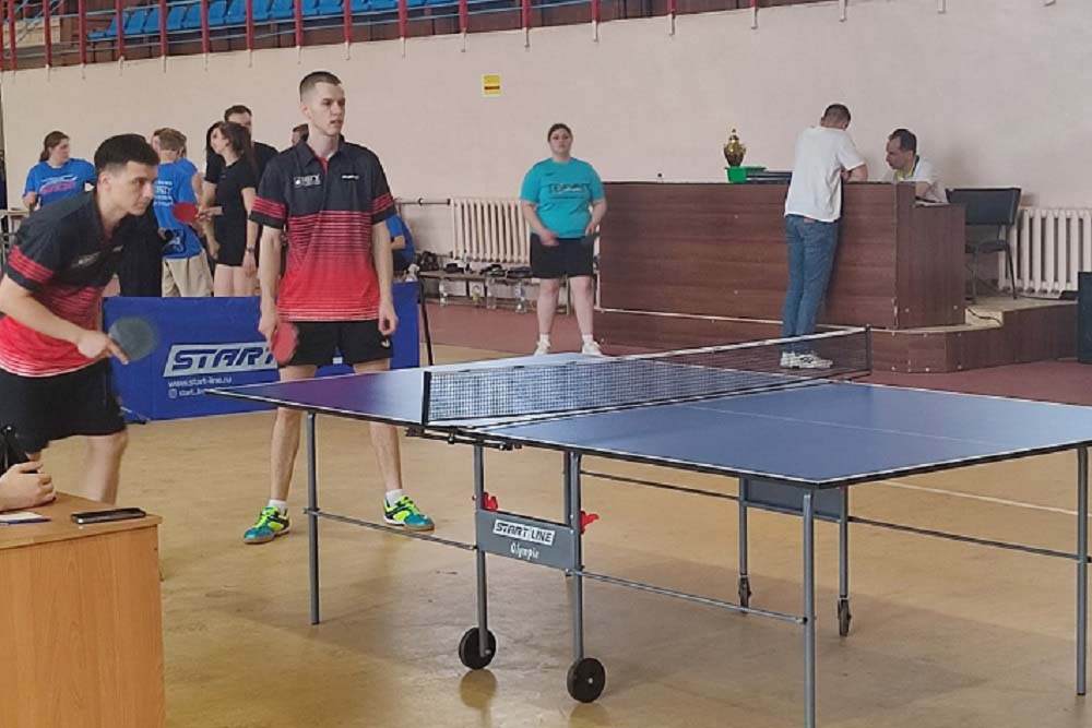 Увеличить Команда НИУ «БелГУ» выиграла областную Универсиаду по настольному теннису