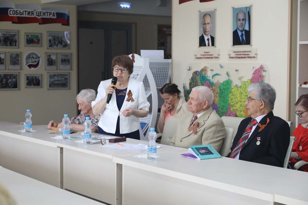 Увеличить В Белгородском госуниверситете прошёл час памяти «Храним в сердцах Великую Победу»