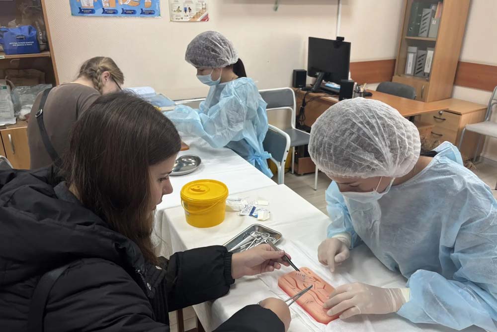 Увеличить В медицинском колледже НИУ «БелГУ» прошло профориентационное мероприятие для будущих студентов