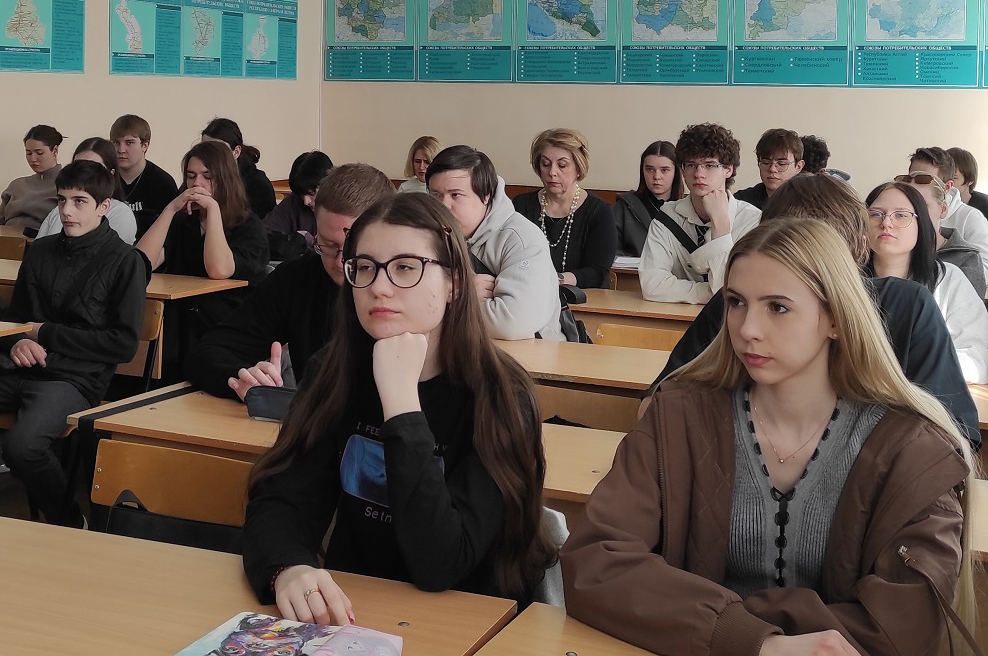 Увеличить Медиабезопасность: как не стать жертвой мошенников и фейков